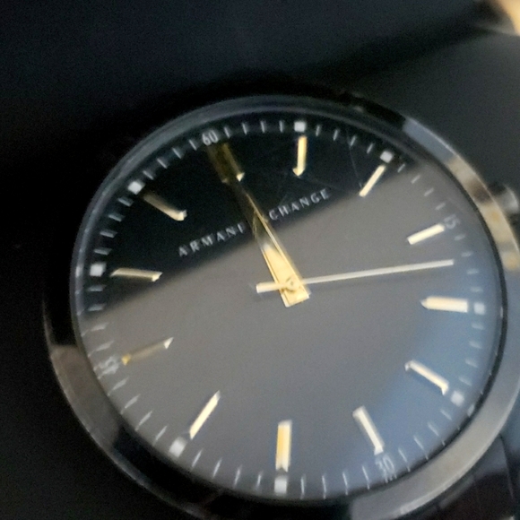 Watch - Picture 1 of 2